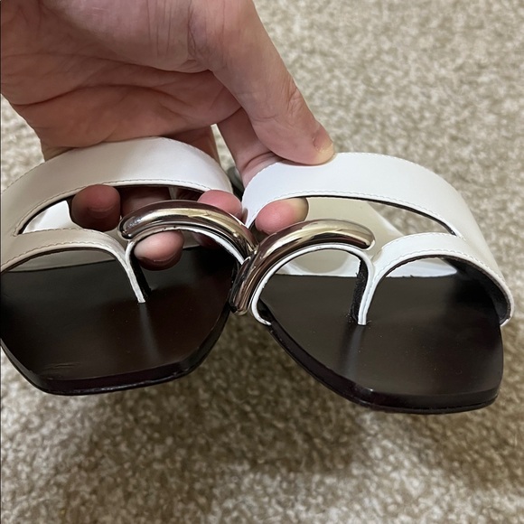 Tory Burch Pierced Slide in White Architectural Women’s 6.5 - Picture 5 of 9